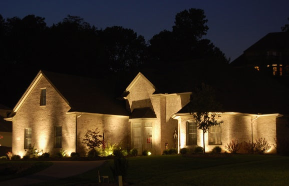 Downlighting Vs. Uplighting:Where and When to use Them